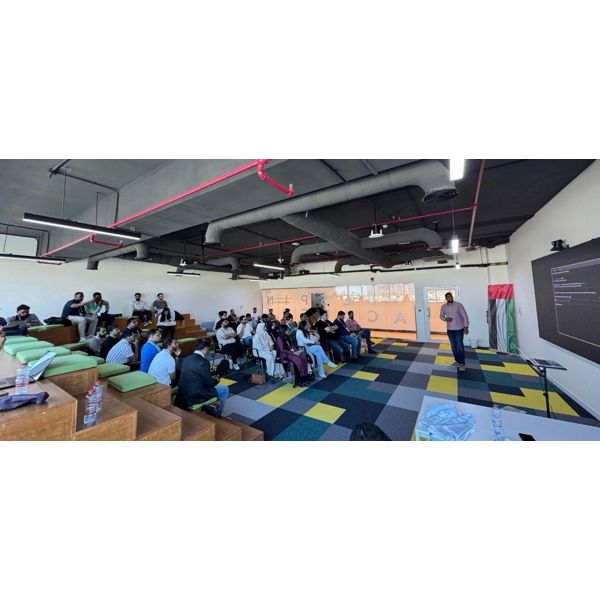 Build //localhost:Abu Dhabi photo
