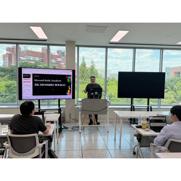 Build //localhost:Gwangju photo