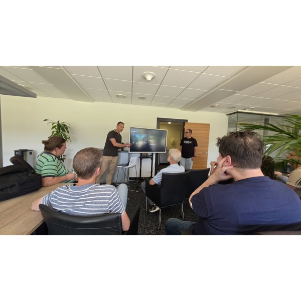 Build //localhost:Joure photo