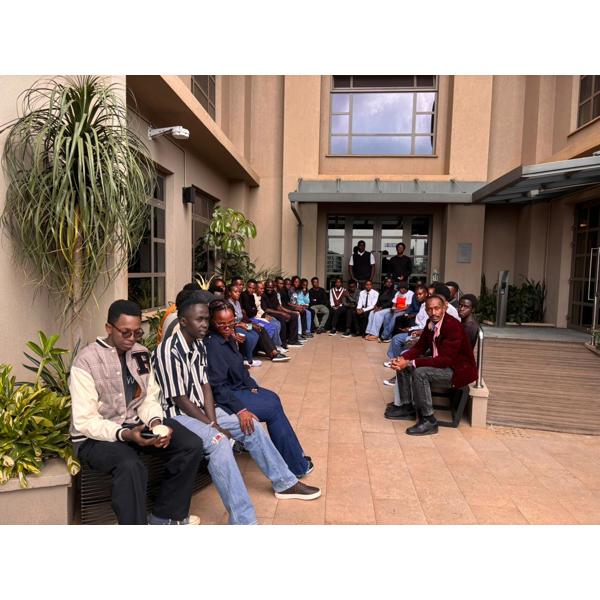 Build //localhost:Nairobi photo