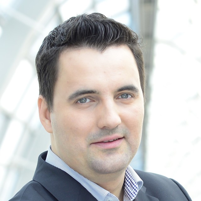 Dr. Alexander Wachtel