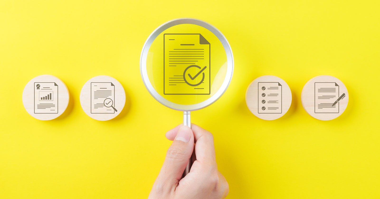 Google Confirms That AI-Generated Content Should Be Human Reviewed
